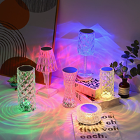 Lampe de chevet LED créative en cristal, mini lampe diamant à changement de couleur, décoration d'intérieur, lampe d'ambiance pour chambre à coucher, cadeau idéal