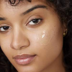 Base de Teint Coréenne <span class=keywords><strong>Matifiante</strong></span> Pores Minimiseur Anti-Brillance Power Grip Végane Flouteuse Hydratante Pré-Maquillage Facial pour le Visage - Product Image 2