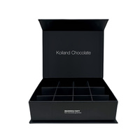 Boîte magnétique noire de luxe imperméable avec estampage doré, doublure en éponge pour emballage de barre chocolatée, bonbons, inserts de plateau intérieur, emballage
