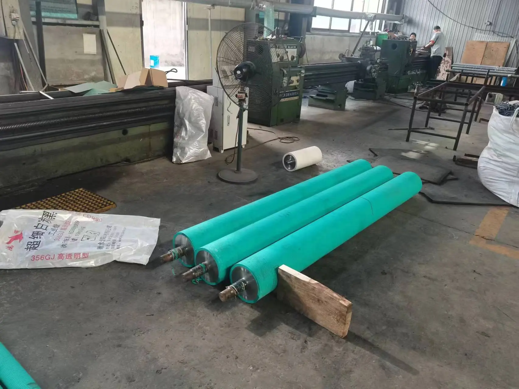 Hengfeng Aangepaste Fabrikanten Leveren Rubberen Rollers Polyurethaan Rubber Rollen Siliconen Rubberen Rollen