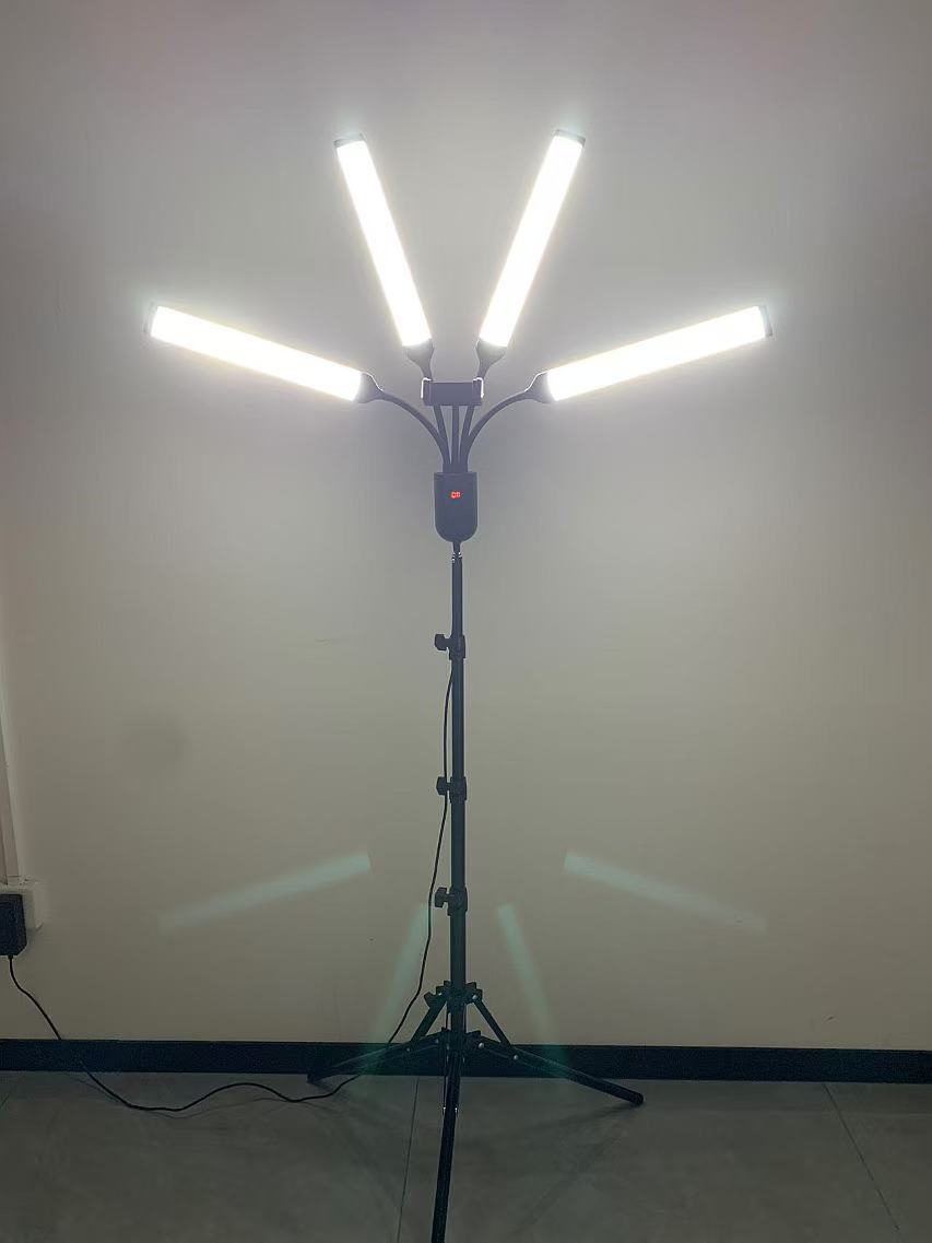 Luz de transmisión en vivo de cuatro brazos