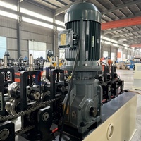 Machine de formage de profilés en acier léger pour charpentes volantes, entièrement automatique, hydraulique, à commande PLC, pour le formage à froid