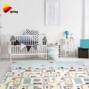Ville moderne Conception de routes Jouets pour bébés <span class=keywords><strong>Tapis</strong></span> de <span class=keywords><strong>jeu</strong></span> pour enfants <span class=keywords><strong>Tapis</strong></span> de <span class=keywords><strong>jeu</strong></span> pliables en XPE imperméable pour bébés - Product Image 4