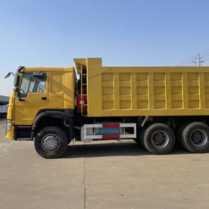 Camion à benne basculante d'occasion Howo 6x4 à vendre à Shanghai, bonne qualité, bon état, prix bas, marque japonaise - Product Image 2