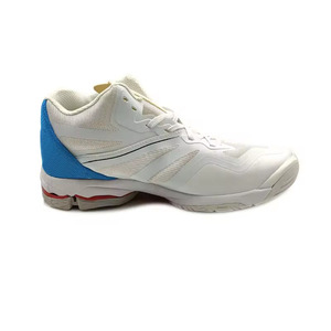 <span class=keywords><strong>Scarpe</strong></span> da <span class=keywords><strong>pallavolo</strong></span> di nuova moda <span class=keywords><strong>pallavolo</strong></span> ultraleggero <span class=keywords><strong>scarpe</strong></span> da <span class=keywords><strong>pallavolo</strong></span> sportive all'aperto antiscivolo all'aperto - Product Image 4