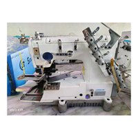 Machine à coudre industrielle Jack JK8009VCDII-0464P à 4 aiguilles pour la pose de ceintures de jeans, de bandes élastiques et de rubans