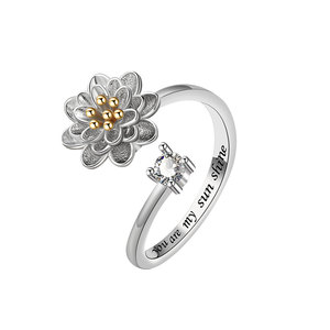 Bague rotative Little Daisy pour femmes, incrustée de zircon, cuivre plaqué électrolytiquement, fraîche, élégante, style coréen japonais, tendance populaire sur <span class=keywords><strong>TikTok</strong></span> - Product Image 5