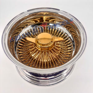 13X7 100 Llantas de radios cenitales cruzadas rectas Ruedas de radios de alambre 13x7 Ruedas de alambre Centro Llantas doradas Neumático de pared blanca - Product Image 1