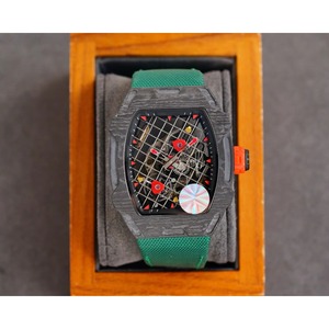 Reloj Formal Hecho a Medida con Caja de Fibra de Carbono, Forma Tonneau, Correa de 24 mm, Reserva de Energía, de Alta Gama, Unisex, Mecánico de Zafiro - Product Image 2