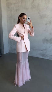 Traje de Diseño de Moda IStapromo Gifts, Blazer de Manga Larga con Solapa al por Mayor, Falda Transparente de Malla con Logotipo Personalizado, Directo de Fábrica - Product Image 4