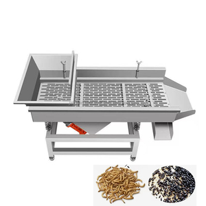 Machine de criblage à vibrations linéaires pour le tri et le criblage des larves de BSF - Product Image 6