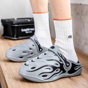 Sandales sabots pour hommes en EVA injecté, légères, respirantes, avec soutien de la voûte plantaire et amorti, modèle plat et solide - Product Image 3