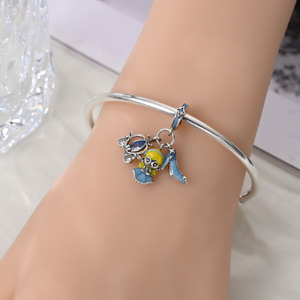 Fournisseur Direct Usine : Breloques en Laiton Rêveuses de Contes de Fées, Perles Licorne Princesse Carrousel pour Bracelets DIY et Accessoires de <span class=keywords><strong>Bijoux</strong></span> - Product Image 5