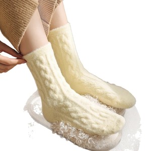 Coral Velvet Women's Thickened Fleece Mid Calf <b>Socks</b> Candy Color Plush <b>Sleep</b> <b>Socks</b> For Autumn Winter - Product Image 5