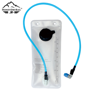 <span class=keywords><strong>Poche</strong></span> <span class=keywords><strong>à</strong></span> <span class=keywords><strong>eau</strong></span> tactique en TPU de qualité alimentaire sans BPA avec tube <span class=keywords><strong>à</strong></span> déconnexion rapide et valve anti-fuite pour les expéditions de trekking en milieu sauvage - Product Image 2