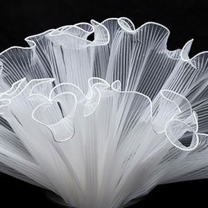 ตาข่ายห่อดอกไม้ลายคลื่นหรูหรา ขนาด 28 ซม.*5 หลา สำหรับห่อดอกไม้ - Product Image 5