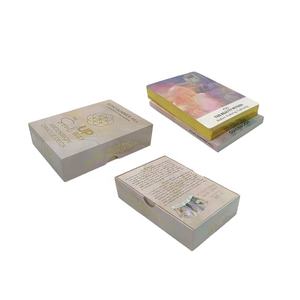 بطاقات التارو والعرافة عالية الجودة مع حواف ذهبية مطبوعة بالذهب، طباعة مخصصة على ورق فني مع كتيب إرشادي - Product Image 1