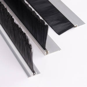 Brosse <span class=keywords><strong>de</strong></span> <span class=keywords><strong>porte</strong></span> large balaye le joint Garage Roll Up Door Brush Sweep Durable Easy Mounting for Exterior Doors - Product Image 4