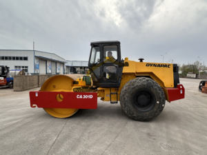 Dynapac d'occasion CA302 /CA301D /CA251D / CA25D / CA30D Rouleau de route Rouleau à tambour unique pour les machines routières - Product Image 2