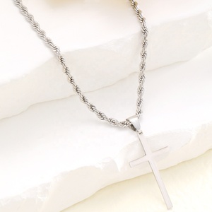 Atacado Christian Gold Silver Aço Inoxidável Cruz Pingente Colar com Corda Cadeia para Homens Mulheres Jóias Presente - Product Image 5