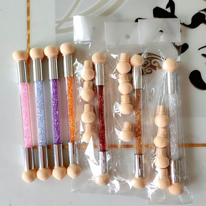 Pinceau double tête UV pour gel, stylo dégradé, outil professionnel de peinture d'ongles avec têtes éponge, idéal pour le DIY, doux et très vendu - Product Image 4