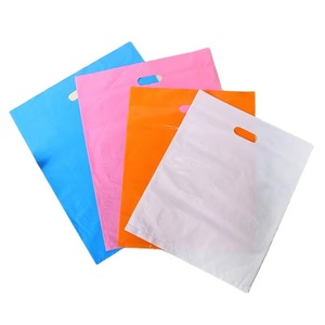 Sacs shopping personnalisés YC avec logo imprimé, sacs en polyéthylène avec poignée découpée pour vêtements - Product Image 3