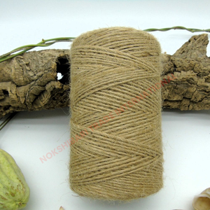 Fil de jute Fibre naturelle Qualité durable Idéal pour le tissage artisanal et les besoins de fabrication de textiles écologiques Utilisation dans le monde entier - Product Image 2