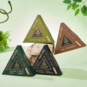 Barre de <span class=keywords><strong>savon</strong></span> naturel de marque privée OEM Usnea Grass Cacumen Biotae Acide kojique Blanchiment des cheveux Corps Cuir chevelu Main Bain Triangle <span class=keywords><strong>Savon</strong></span> - Product Image 2