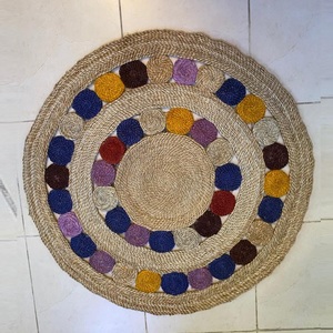 Alfombra de yute de cáñamo orgánico tejida a mano Alfombra de yute trenzada de doble raya Alfombrillas rústicas para piso Comprar en línea Hecho en Bangladesh - Product Image 3