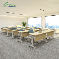 Table de classe pliable au design moderne avec roulettes pour les écoles, les universités, les bureaux d'étudiants, les salles de conférence et de formation