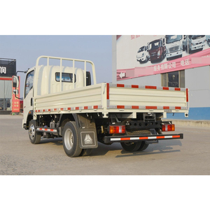 Sinotruk Howo 4x2 116hp Light <span class=keywords><strong>Carg</strong></span> Camión Euro 3 Howo Camión <span class=keywords><strong>de</strong></span> carga Camión <span class=keywords><strong>de</strong></span> seis ruedas - Product Image 4