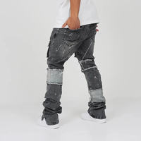 Pantalon en jean noir vintage délavé personnalisé pour homme, avec poches utilitaires 3D, patchs, coupe bootcut et évasée, vente en gros