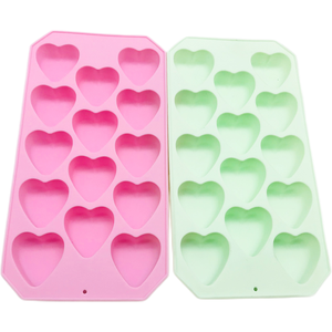 Venta caliente moldes de cubitos de hielo de silicona de grado alimenticio sin BPA copo de nieve forma de corazón letras del alfabeto personalizadas fabricante de helados - Product Image 1