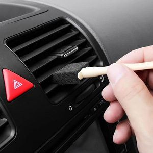 Brosse de nettoyage pour grille d'aération de climatiseur de voiture avec manche en plastique pour le dépoussiérage et le nettoyage intérieur (DIY) - Product Image 2