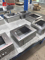 Boîtier de distribution encastré en acier inoxydable, verrouillable, IP65, résistant aux intempéries, pour installations commerciales et industrielles