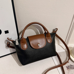 Bolso de mano mini de piel sintética para mujer con contraste de color, asa superior, bandolera y correa extraíble con solapa a presión - Product Image 1