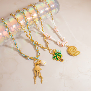 Collier de Style bohème de luxe haut de gamme pour femmes en gros pendentif de méduse marine en corde de coton coloré pour <span class=keywords><strong>cadeau</strong></span> minimaliste - Product Image 2