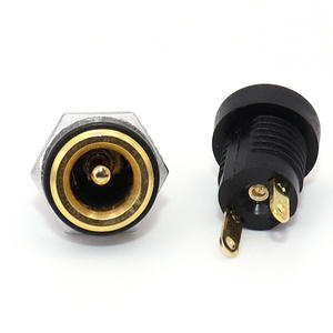 Conectores de latón chapados en oro, conector de alimentación CC 5521/5525, receptáculo de bloqueo roscado vertical de 5.5x2.1mm y 5.5x2.5mm, montaje en panel DC022B - Product Image 1