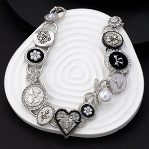 Juego <span class=keywords><strong>de</strong></span> Joyería <span class=keywords><strong>de</strong></span> Lujo con Cristales <span class=keywords><strong>de</strong></span> Pantera, Collar con Colgante <span class=keywords><strong>de</strong></span> Corazón <span class=keywords><strong>de</strong></span> Zafiro Azul Real y Aretes <span class=keywords><strong>de</strong></span> Diamantes <span class=keywords><strong>de</strong></span> Imitación para Mujer - Product Image 1