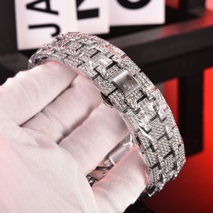 <span class=keywords><strong>Montre</strong></span> de <span class=keywords><strong>luxe</strong></span> pour <span class=keywords><strong>homme</strong></span> 2025 entièrement sertie de diamants, mouvement à quartz en acier inoxydable - Product Image 5