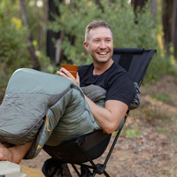 Sac de couchage en nylon recyclé écologique, sac de couchage synthétique de type momie pour le camping en plein air, vente en gros OEM