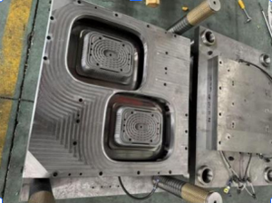 เครื่องผลิตถาดฟอยล์อะลูมิเนียมอัตโนมัติเต็มรูปแบบ JF-45T สำหรับบรรจุอาหาร กล่องอาหาร และภาชนะบรรจุอาหาร พร้อมฟังก์ชั่นการกด - Product Image 3