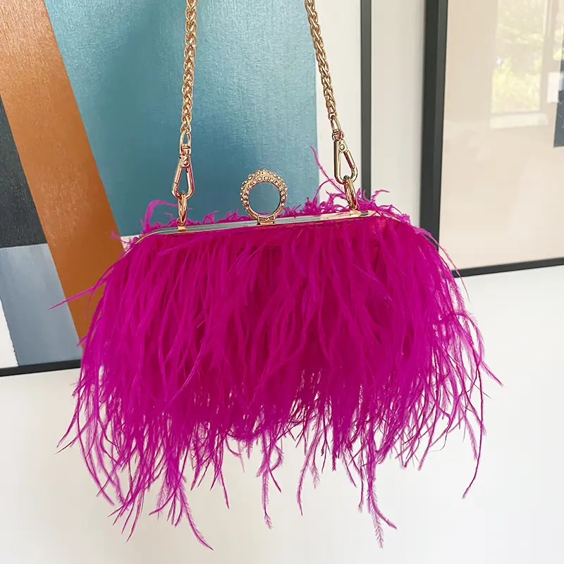 Hot Sell Women Luxury Ostrich Feather Fur Clutch Bag Evening Square PU Chain Purse Party Ladies Elegant Banquet Bag