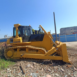 รถดันดินตีนตะขาบ Komatsu D65 EX มือสองจากญี่ปุ่น ใช้เครื่องยนต์ SAA6D114E ขนาดกลาง พร้อมริปเปอร์ สำหรับงานก่อสร้างและปรับระดับพื้นดิน - Product Image 6