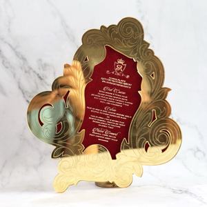 Cartes de menu royales acryliques de miroir d'or de luxe à extrémité élevé avec du velours pour la noce - Product Image 4