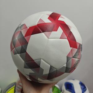 Balón de Fútbol Personalizado con Diseño Termosellado para la Marca del Club - Product Image 1