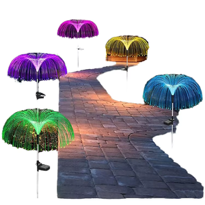 Petite <span class=keywords><strong>lampe</strong></span> <span class=keywords><strong>solaire</strong></span> de jardin étanche IP65 pour l'extérieur, équipée de lumières LED blanc chaud, adaptée à la décoration paysagère dans les pelouses - Product Image 6