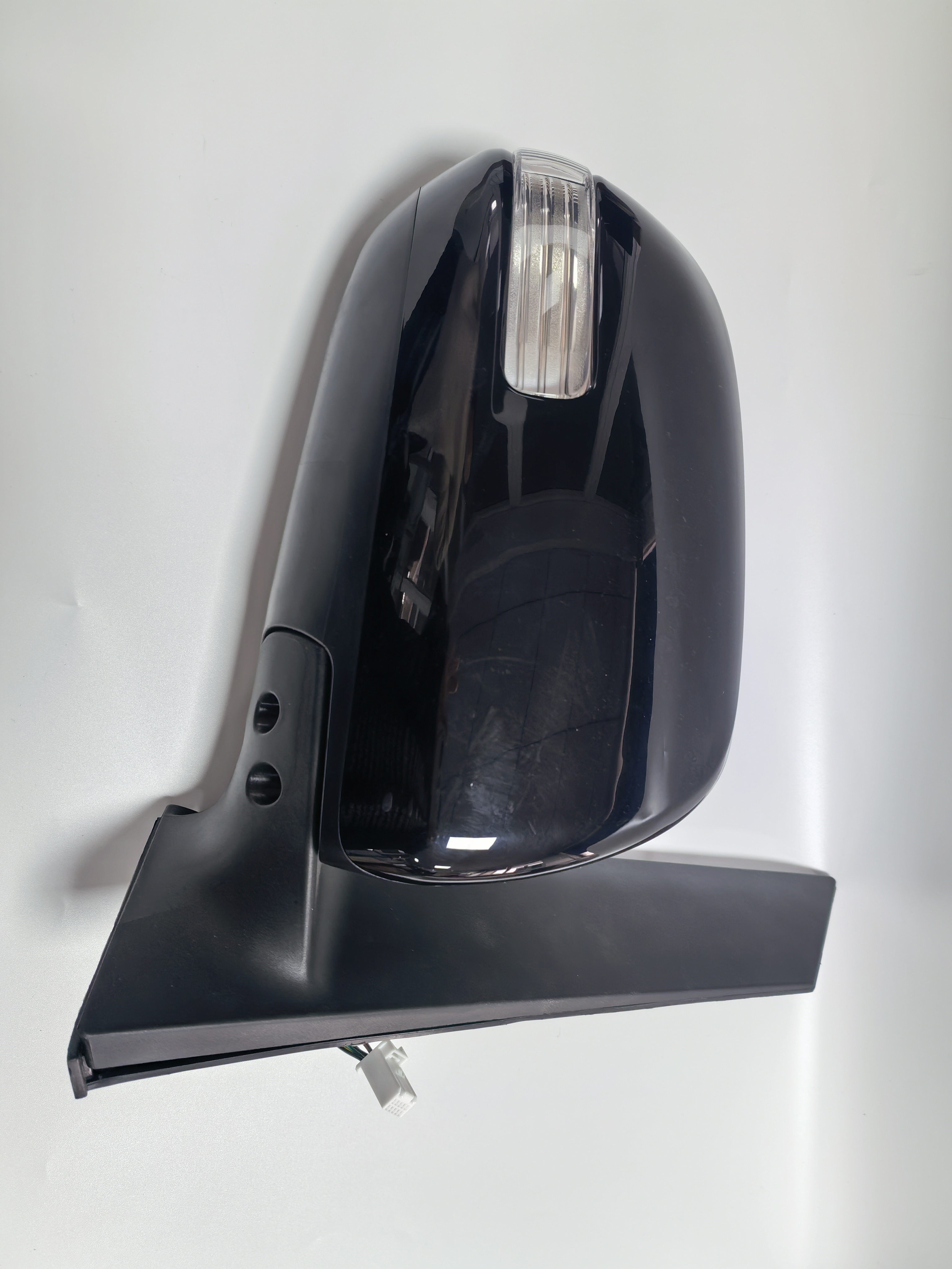 Upgrade Your Drive with Quality door mirror for toyota innova for