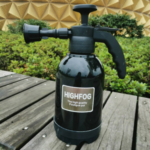 Pulverizador manual Highfog de 2L con empuñadura de pistola, regadera de plástico para jardín, para uso doméstico. - Product Image 3