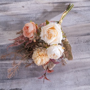 Ramo de Rosas Artificiales Qin Huan, Tela Tejida de Plástico, Decoración del Hogar, Accesorios para Bodas CF01339 - Product Image 3